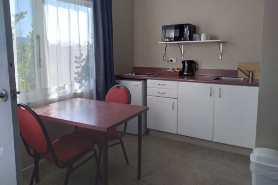 Private Hostel Units - kitchenette