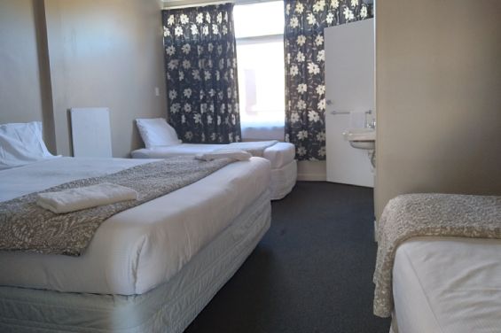 Private Hostel Units - beds