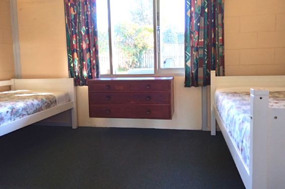 Private Hostel Units - single beds
